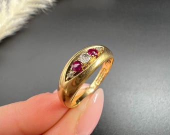 Antique 18ct Gold, Victorian Ruby & Diamond Boat Shaped Ring, Hallmarked Birmingham 1894