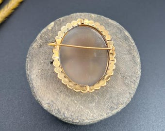 ラーバ　カメオ アンティーク ブローチ 18k 金 ゴールド アンティーク 18 カラット ゴールド カメオ ブローチ：ビクトリア朝の