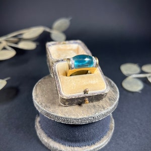 Vintage 18ct Yellow Gold, 1980s Contemporary Blue Topaz & Diamond Cocktail Ring