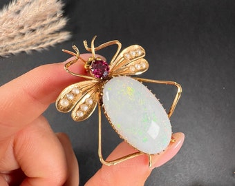 Broche édouardienne en or 15 carats : bijoux insectes opale, grenat et perles de rocaille