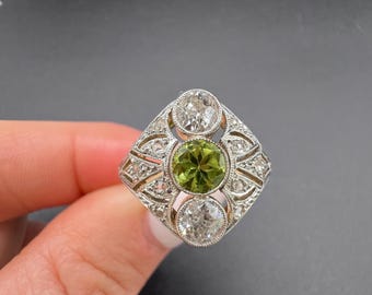 Antique 18ct Yellow Gold & Platinum, Edwardian Peridot and Diamond Ring