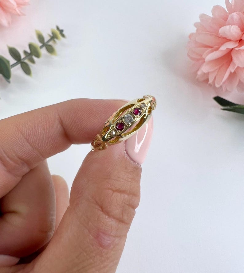 Antique 18ct Gold, Ruby & Diamond Boat Shaped Gypsy Ring, Hallmarked ...
