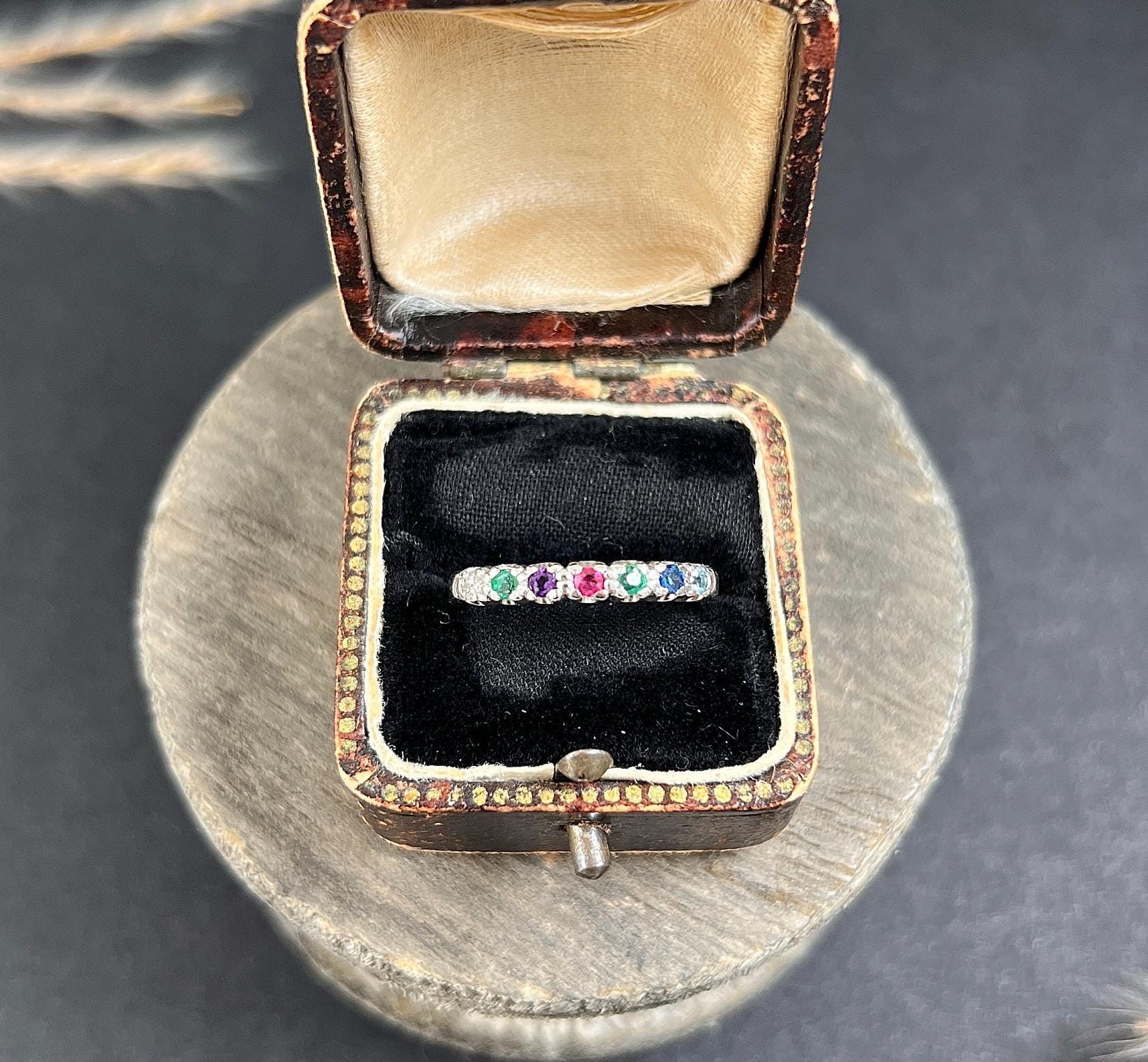 Vintage 18ct White Gold Stamped, 1980s DEAREST Diamond Vintage 18ct White Gold Stamped, 1980s DEAREST Diamond