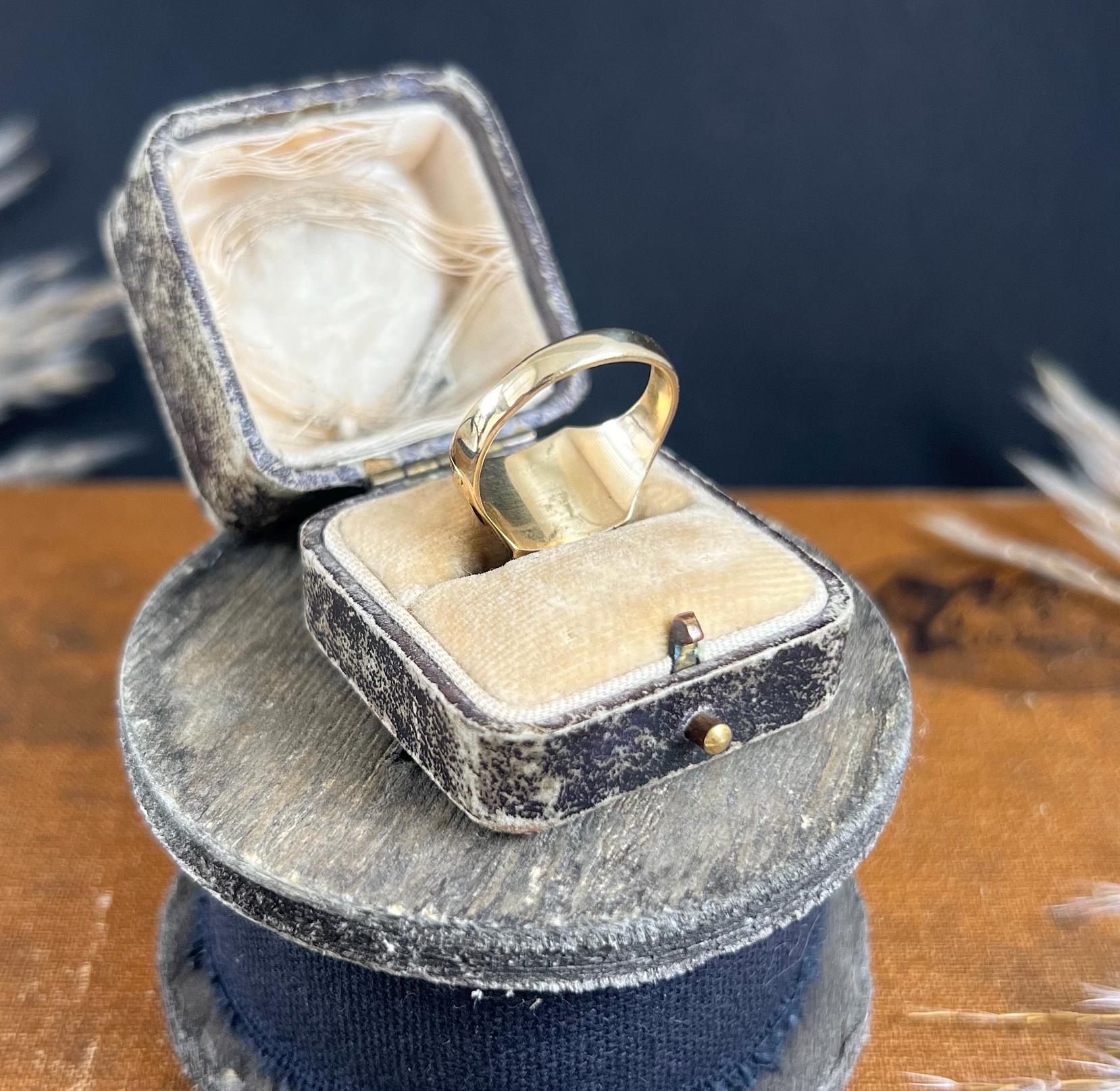 Vintage 9ct Yellow Gold Square Signet Ring - Birmingham 1961 - Etsy
