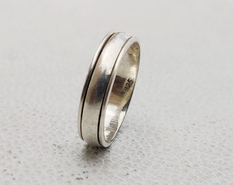 Spinner Ring , 925 Sterling Silber Ring , Sorgen Ring , Designer Ring , gehämmert Ring , Geschenk für sie , Silber Schmuck , Boho Ring , Zierlich