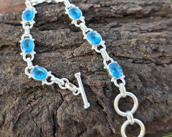 Pulsera de plata de ley con topacio azul y cierre de palanca, pulsera de piedra natal de diciembre para mujer o hombre, regalo para ella.