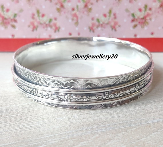 Sterling silver spinner bangle Sterling silver spinner bangle