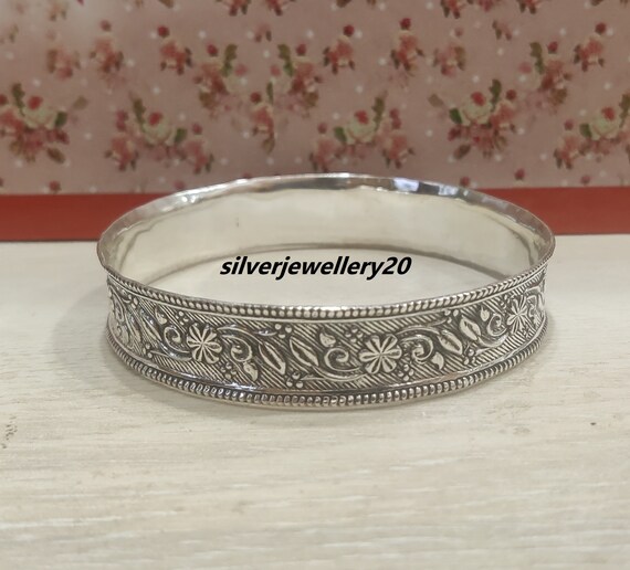Sterling Silver Flower Bangle, Hammered Spinner Ring - Etsy
