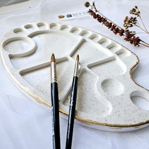 Ceramic watercolor paint palette XL, gift for artist, handmade palette, art supplies, porcelain painter's palette for mixing paints