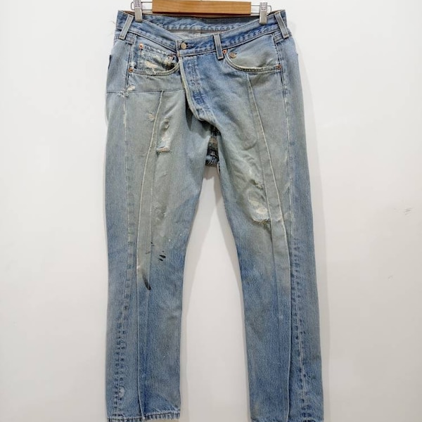 Vintage Levi's Reconstructed Distressed Jeans Streetwear Size 32