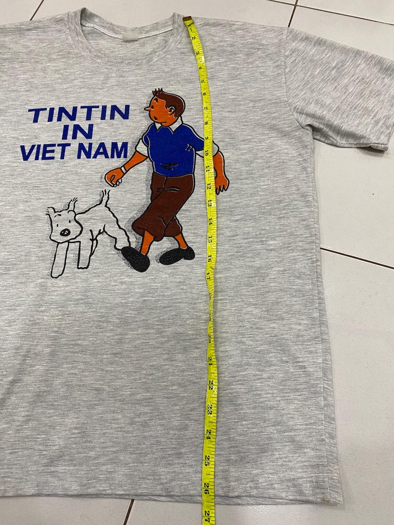 00-tals vintage TinTin i Vietnam T-shirts Grafiska T-shirts Streetwear Storlek M bild 7