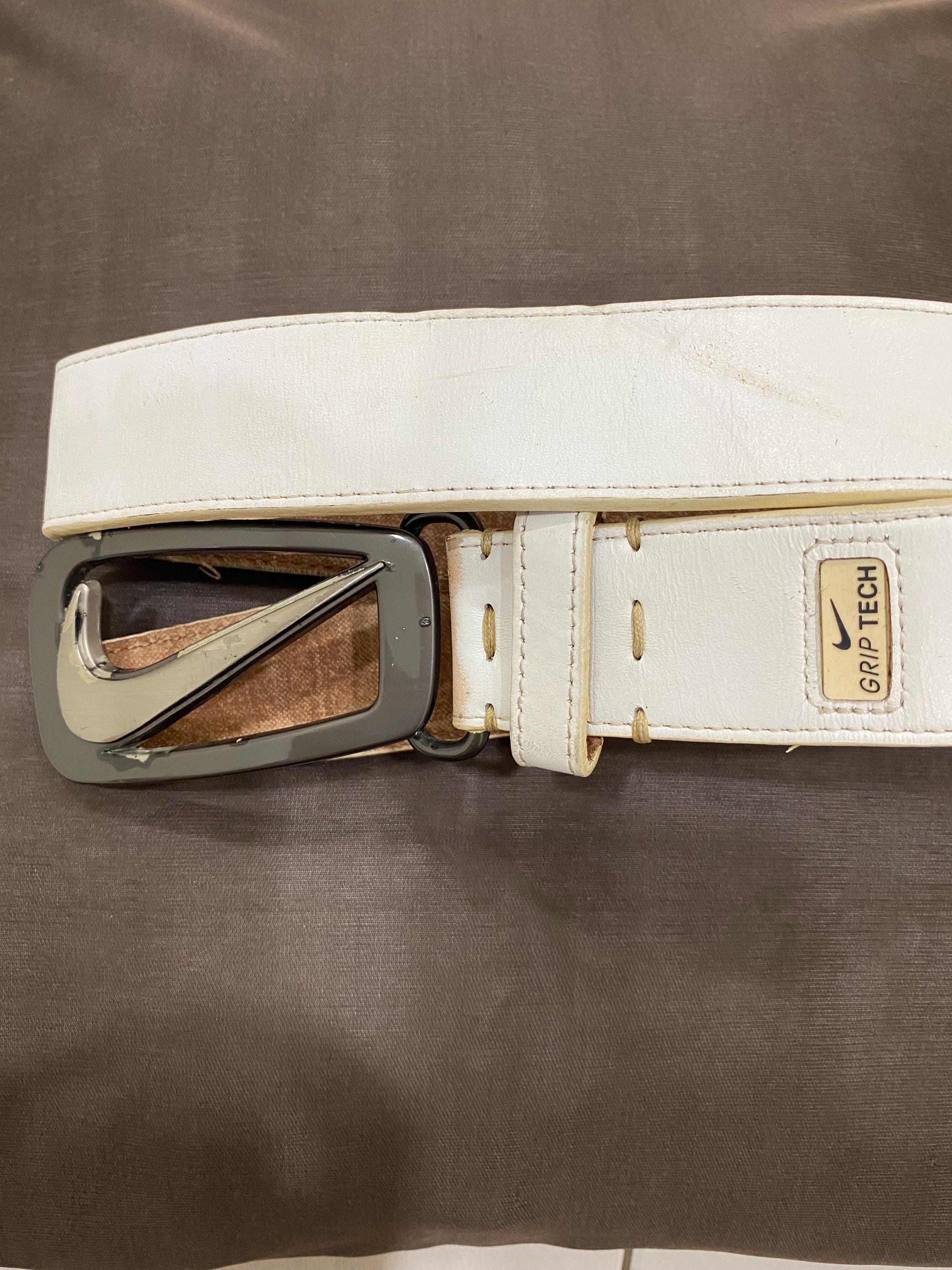 ヴィンテージ　NIKE NIKE 90s ベルト Vintage 90s Nikke Grip Tech Buckle Belts Leather Size 33”- 41” - Etsy