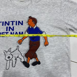 00-tals vintage TinTin i Vietnam T-shirts Grafiska T-shirts Streetwear Storlek M bild 6