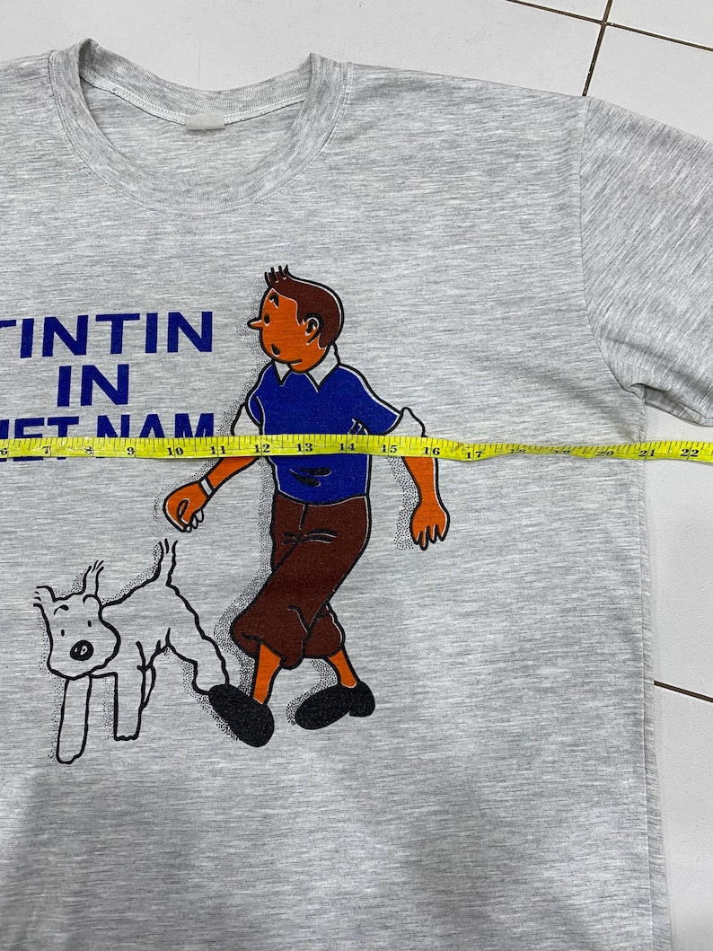 00-tals vintage TinTin i Vietnam T-shirts Grafiska T-shirts Streetwear Storlek M bild 6
