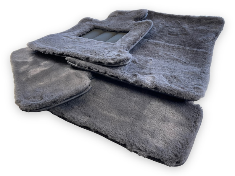 Dark Gray Sheepskin Floor Mats for Rolls Royce Black ER56 Design Luxury