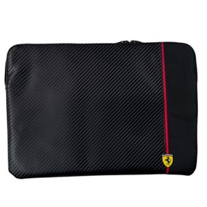 Etui na laptopa Ferrari 14 – karbonowe i gładkie, lekkie i stylowe