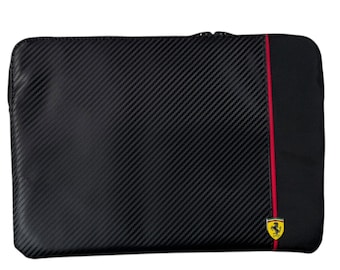 Funda para portátil Ferrari 14: carbono, suave, ligera y elegante