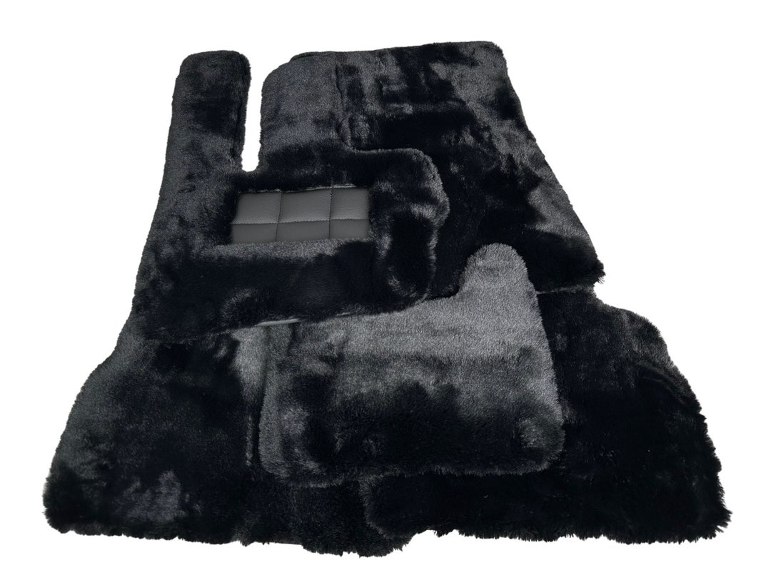 Black Sheepskin Floor Mats for Mercedesbenz G Class 20192022 W464