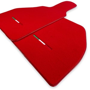 Floor Mats For Ferrari F8 Spider 2020-2022 Red / Black / Blue Colors Tailored Carpets With Italian Emblem
