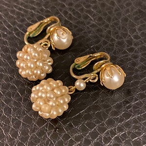 Vintage Pearl Drop Clip On Earrings