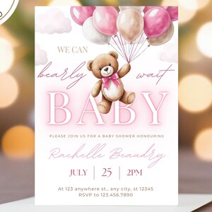 Modelo de convite para chá de bebê We Can Bearly Wait - Convite para chá de bebê Teddy Bear - Cartão digital editável com balões para chá de bebê Teddy Bear