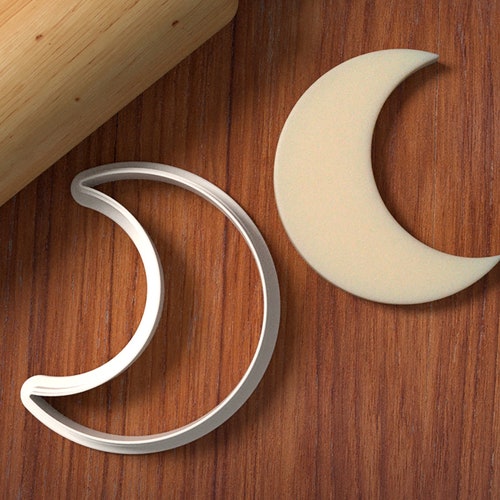 Miss Biscuit Cute Lion Face Cookie Cutter - Miss Biscuit