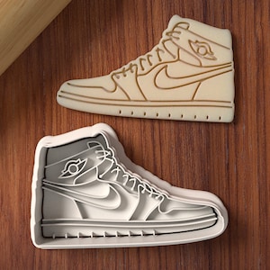 Air Jordan 1 Retro Cookie Cutter and Stamp Set - Left/Right - Sneaker Cookie Cutter - Shoe Cookie Cutter - 3D Printed Cutter - BakerDreams