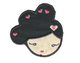 2.75X2.75" Kuu Kuu Harajuku ragazza Amore ricamato IRON ON / SEW On Patch applique ragazza asiatica cantante cuori nei capelli amanti
