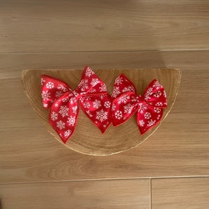 Christmas fable bow, Christmas bows, Red Christmas bow, snowflake bow, toddler bow, baby bows, holiday bows