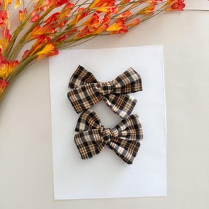 Fall gingham bow, plaid baby bows, gingham pigtail bows, fall hair bows, plaid baby bows