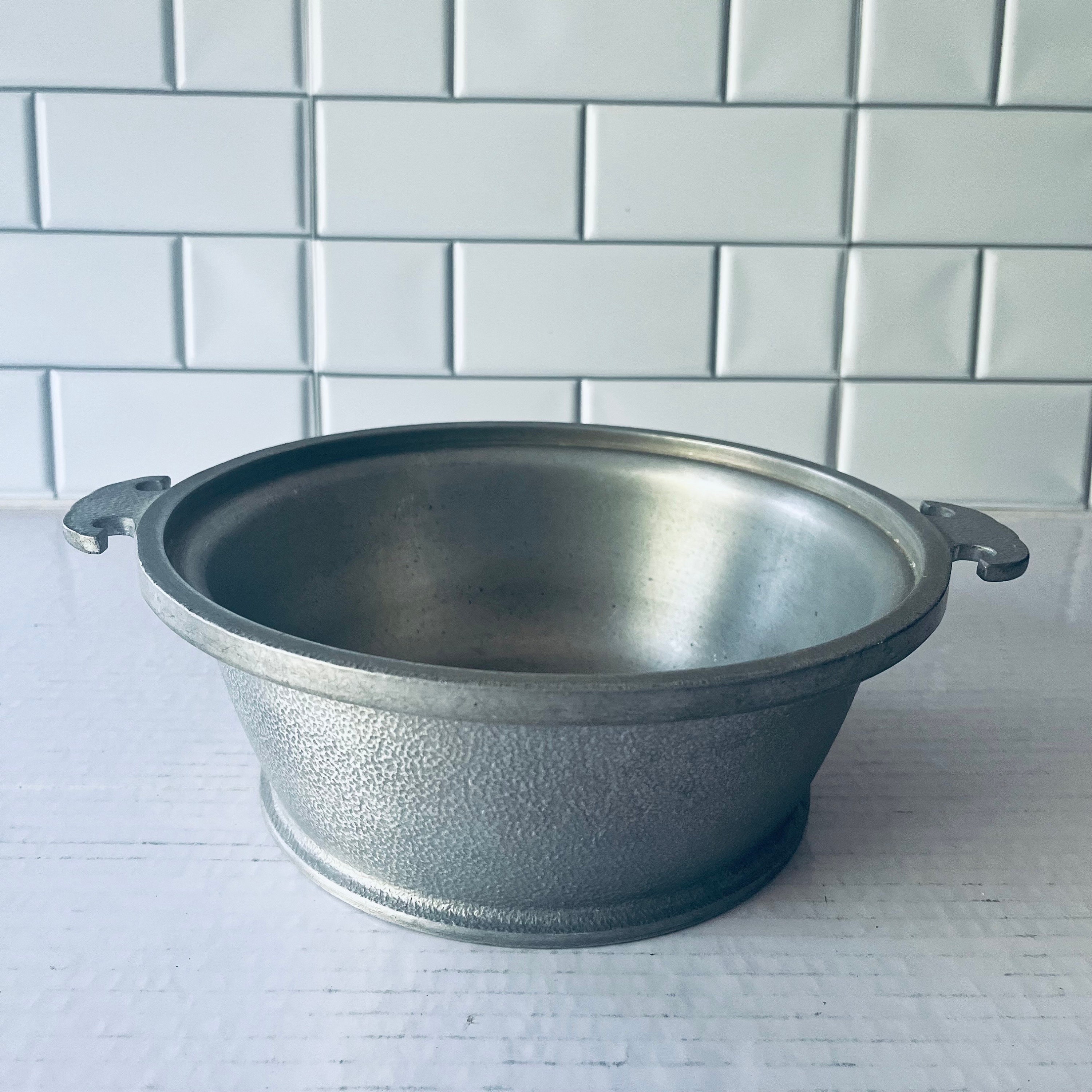 Guardian Service アルミダッチオーブン 中 送料出品者負担 Guardian Service Ware ダッチオーブン アルミ鍋