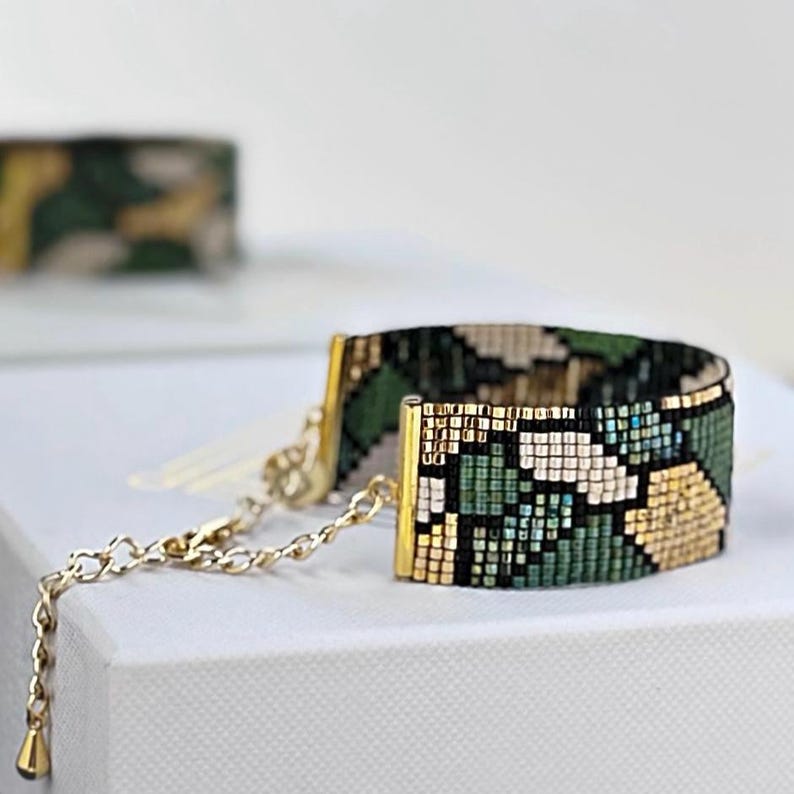 Green Gold Boho Loom Bead Bracelet Pattern: Miyuki Delica Snake Design Animal (PDF) - Serpentina image 3