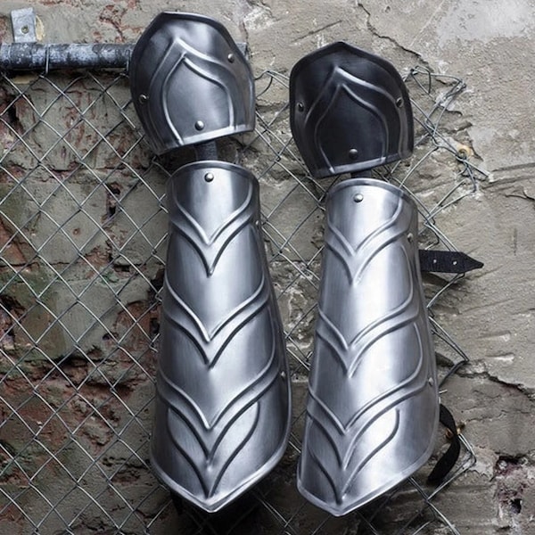 Eleven Bracers, Elf Fantasy Warrior Larp Clothing, ARM Protection, medieval knight, Pair of Larp Metal bracers,