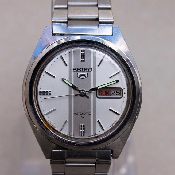 seiko 5 7009 automatic