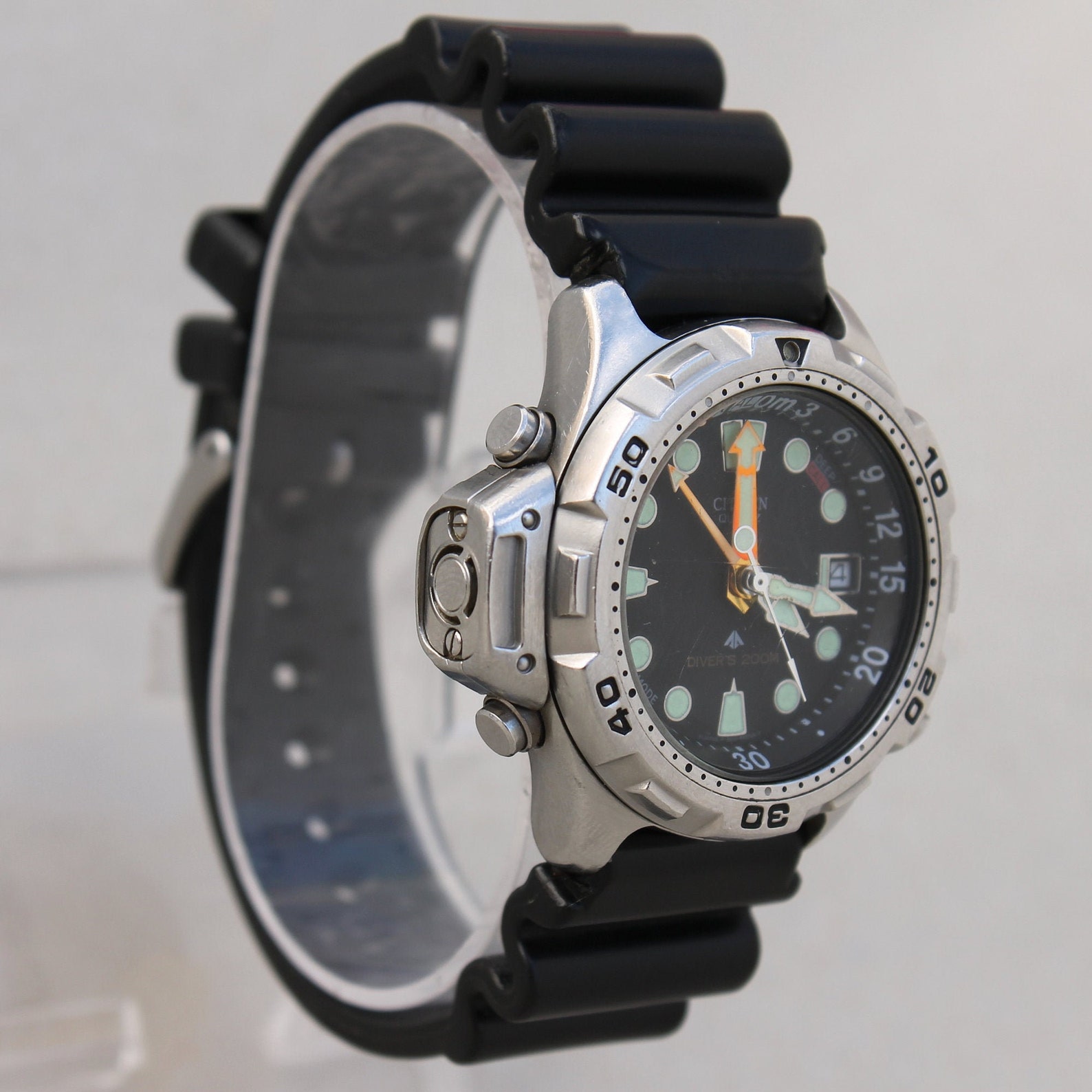 citizen aqualand watch