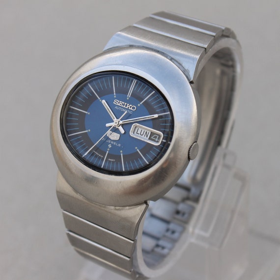 Vintage seiko 6119-5411 oval case day/date | #160692577