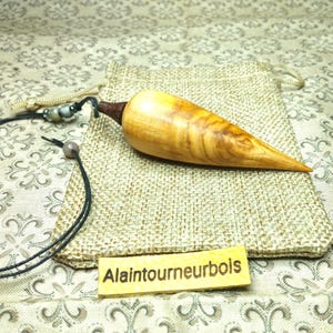 26 g. Thuya and ebony. Rare pendulum for dowsing, spring, divination, geobiology.