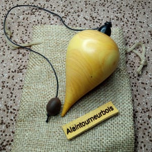 48 g. boxwood and ebony. Precise ball pendulum for dowsing, divination, source, geobiology.