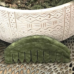 Jade Comb *Scalp Massager*