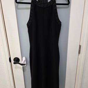 Vintage Oscar Collection Black Beaded Cocktail Dress – Size 8 – Halter Neck Keyhole Back – Elegant Party Dress – 90s Glam