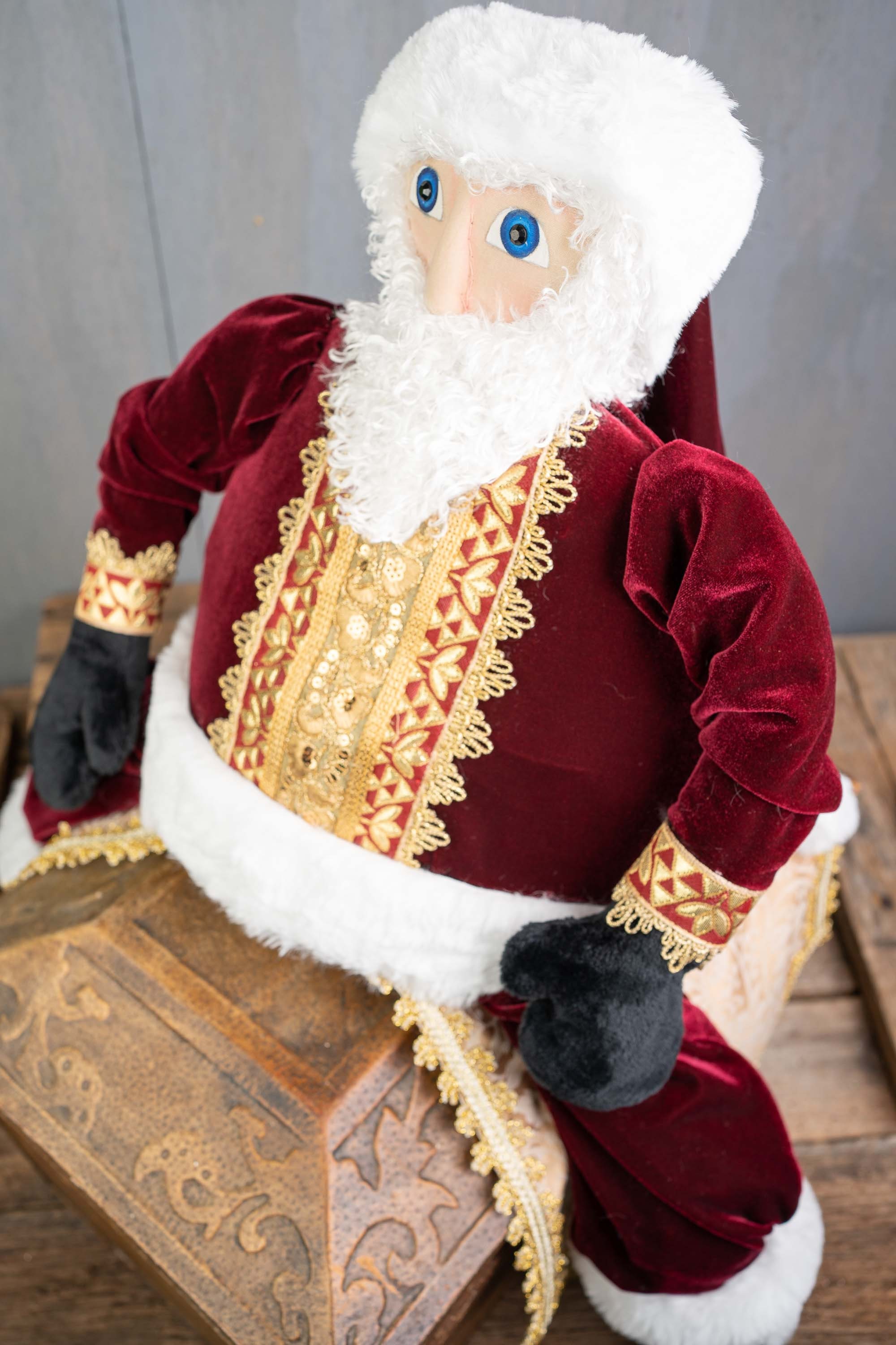 Riding Santa - Festive Holiday Saddle, Fascinators and Santa Rider for ...