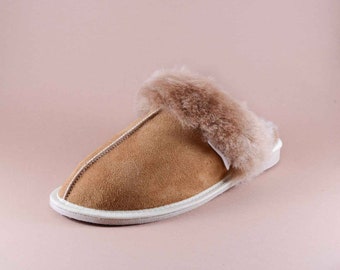Leather slippers / Sheepskin slippers /  Leather Unisex slippers / Men's Women's slippers / Handmade organic slippers / Natural leather /
