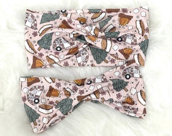 the Pink Cute Christmas Campers rib knit headband