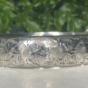 Vintage silver bangle, engraved, 1950s, hallmarked