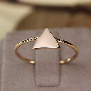 14K Real Gold Triangle Women Ring, Geometric Triangle Gold Ring, Everyday Ring, Geometric Jewelry, Tiny Triangle Ring, Great Gift For Her