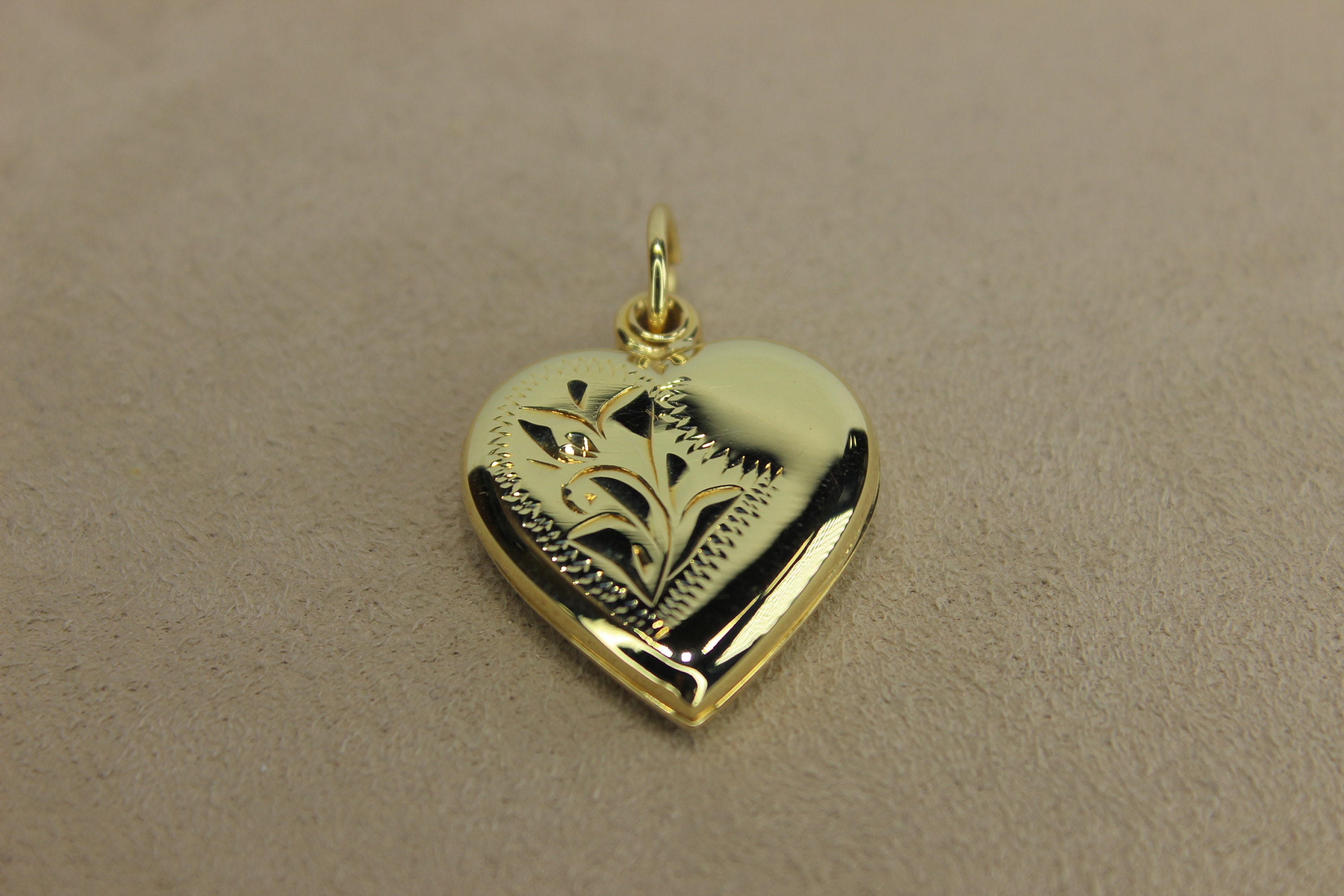 14K Gold Locket Solid Real Gold Locket Gold Heart Locket Etsy