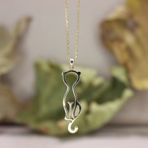 14K Solid Gold Cat Pendant Necklace, Cat Pendant Jewelry, 14K Solid Gold Cat Necklace, Dainty Unique Cat Pendant, Great Gift for Her