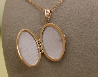 14K solid Gelbgold Locket Halskette, benutzerdefinierte gravierte Medaillon Anhänger, CZ Bail personalisierte Foto Geburt Blume Name Datum Medaillon Halskette