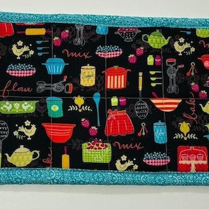 Braadpan hot pad, hittebestendig hot pad, handgemaakte pannenlap voor tafel, cadeau gerecht hot pad, decoratieve keuken, Moederdagcadeau