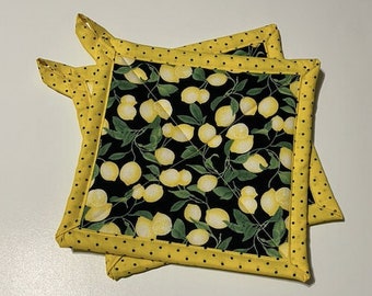 Lemon potholder/oven mitts set (handmade)